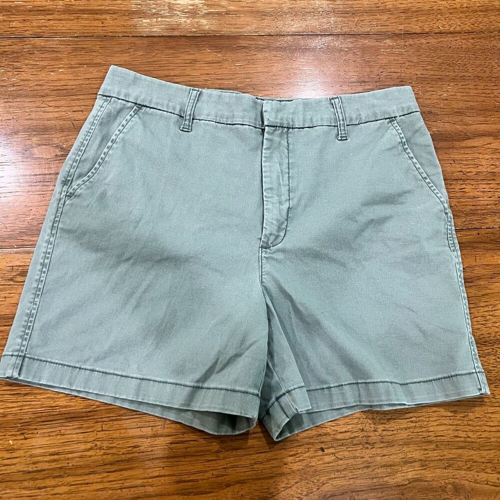 Gloria Vanderbilt Women's High-Rise Chino Shorts - Size 14 (Green/Sage)